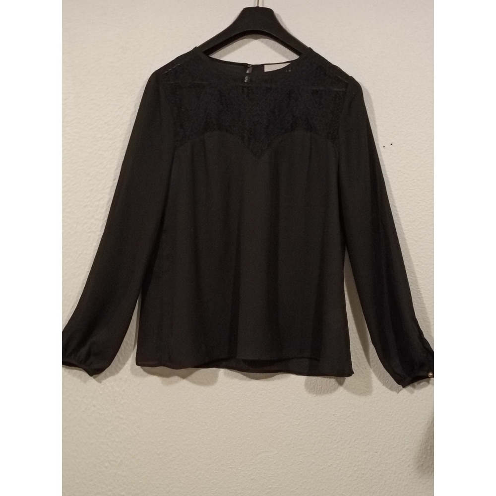 A.Maglia Black Lace Panel Top Round Neck Size Medium. Lace Yoke Long‎ Sleeve.
